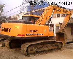 三一205挖掘機(jī)