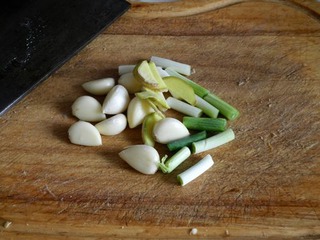 香炒三黃雞的做法步驟：8